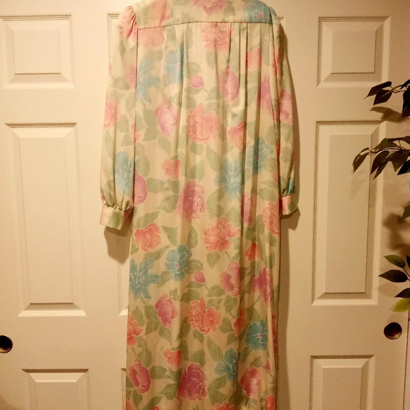 Christian Dior Loungewear Vintage Silk Satin Flower Nightgown Pajamas Robe Y2K - Picture 4 of 6